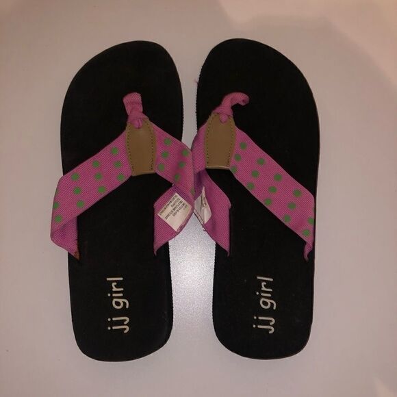 NWOT
pink and green polka dot sandals flip flops - Picture 1 of 3